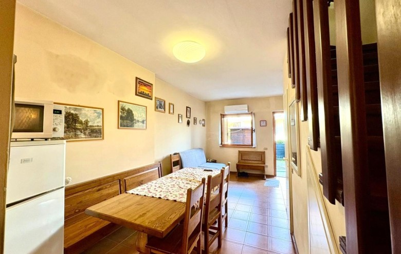 Villetta a schiera in vendita a Massa