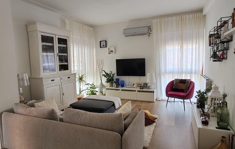 Appartamento in vendita a Massa