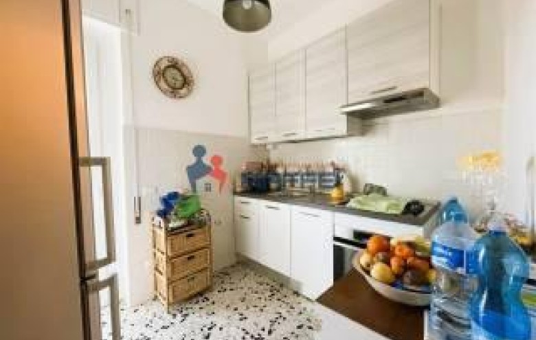 Appartamento in vendita a Viareggio