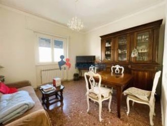 Appartamento in vendita a Viareggio