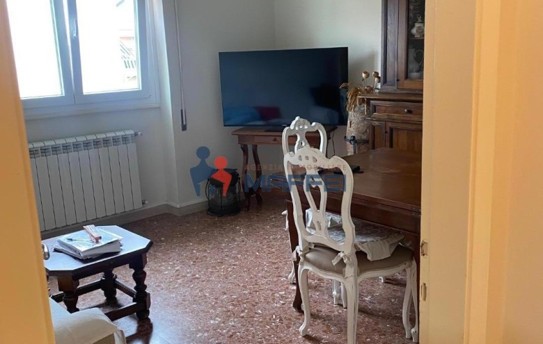 Appartamento in vendita a Viareggio