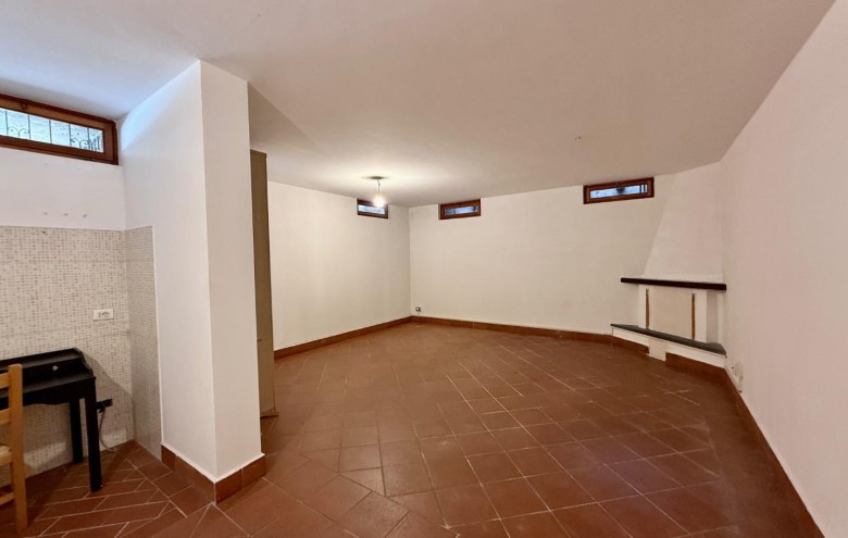 Bifamiliare in vendita a Massa