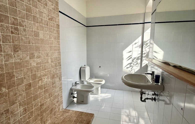 Bifamiliare in vendita a Massa