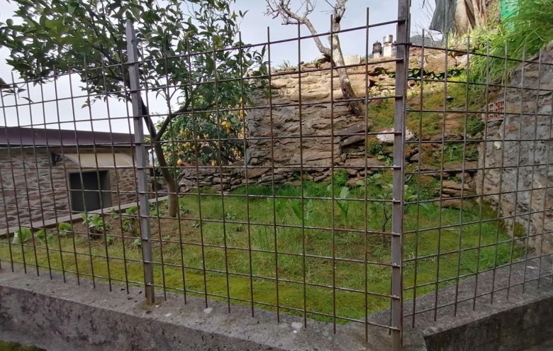 Porzione di casa in vendita a Massa