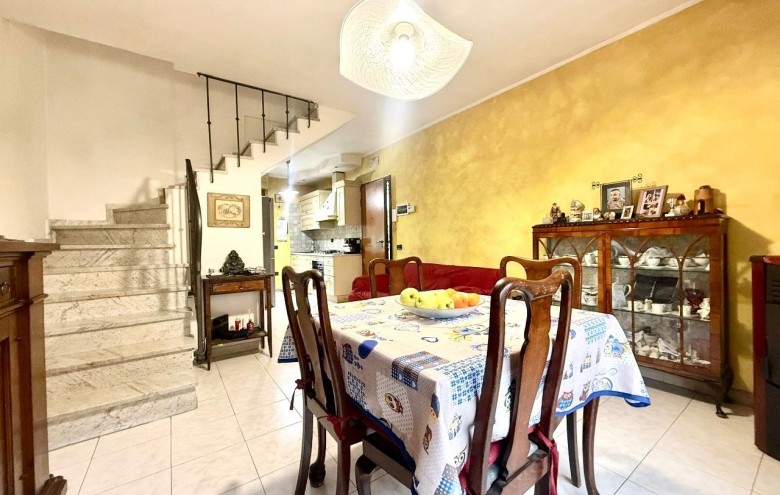 Appartamento in vendita a Massa