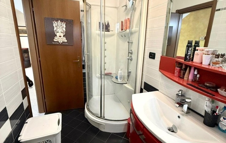 Appartamento in vendita a Massa