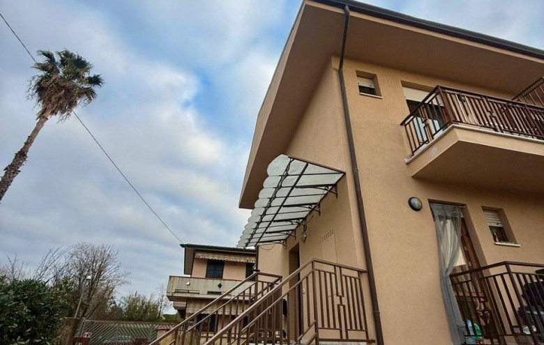 Appartamento in vendita a Massa