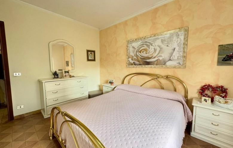 Appartamento in vendita a Massa