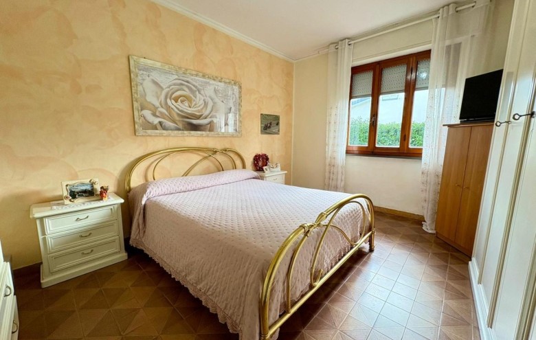 Appartamento in vendita a Massa