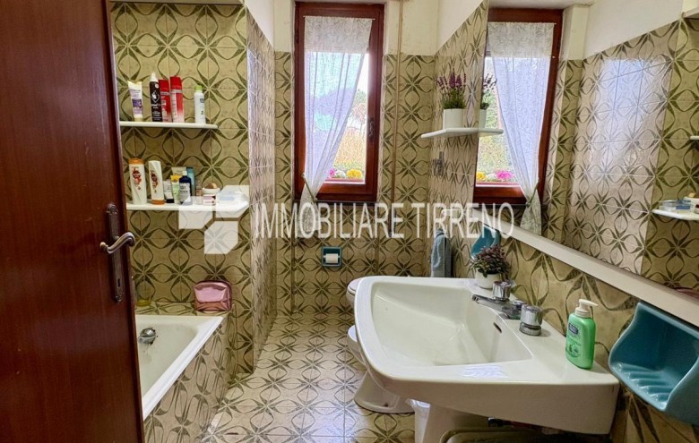 Appartamento in vendita a Massa