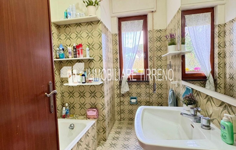 Appartamento in vendita a Massa