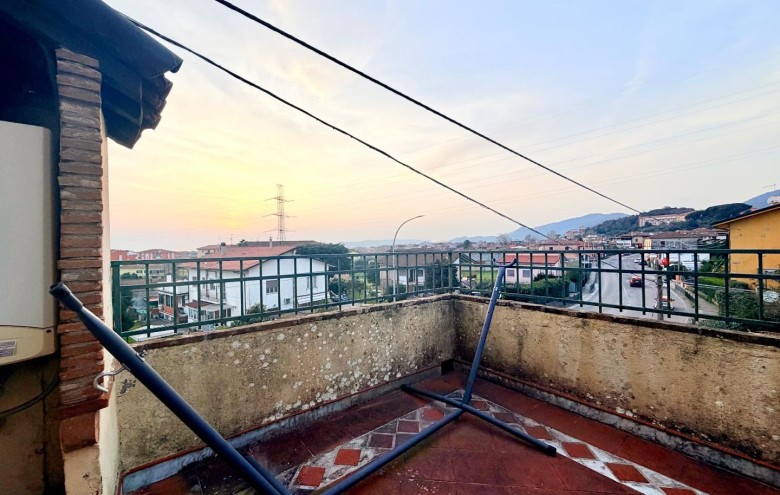 Appartamento in vendita a Massa