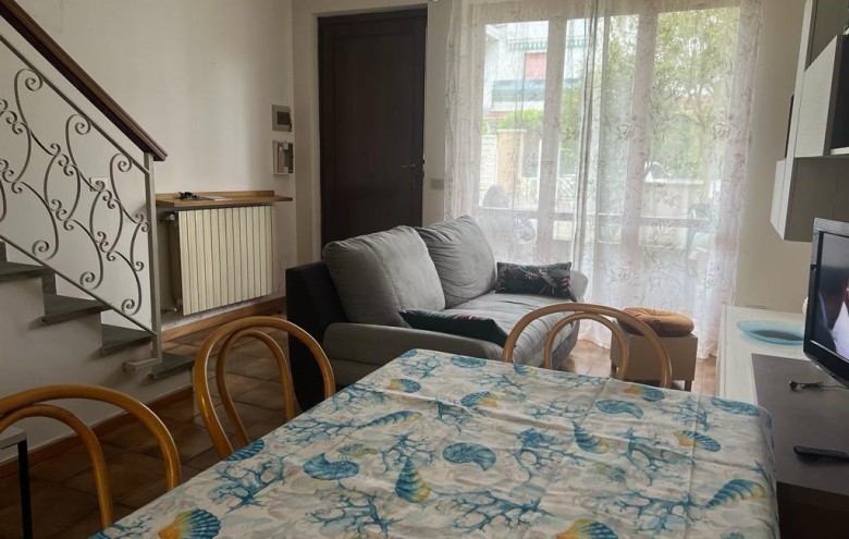 Villetta a schiera in vendita a Massa