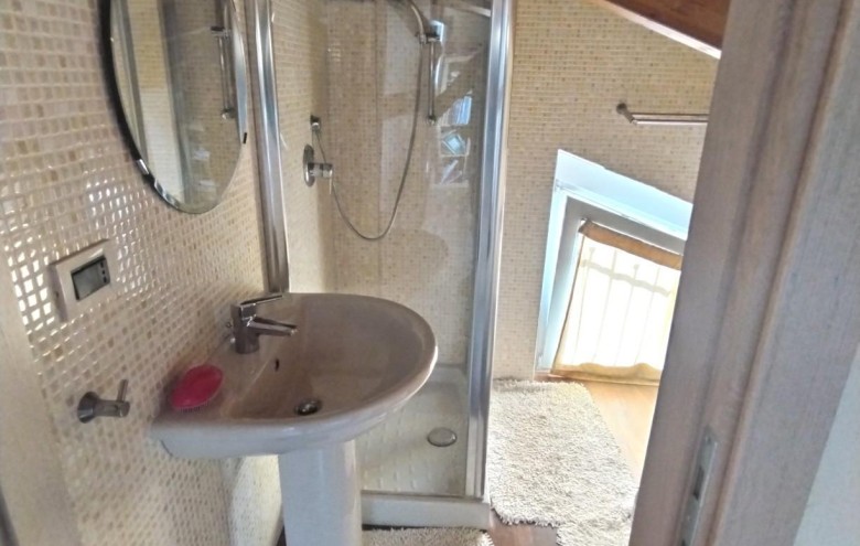 Appartamento in vendita a Massa