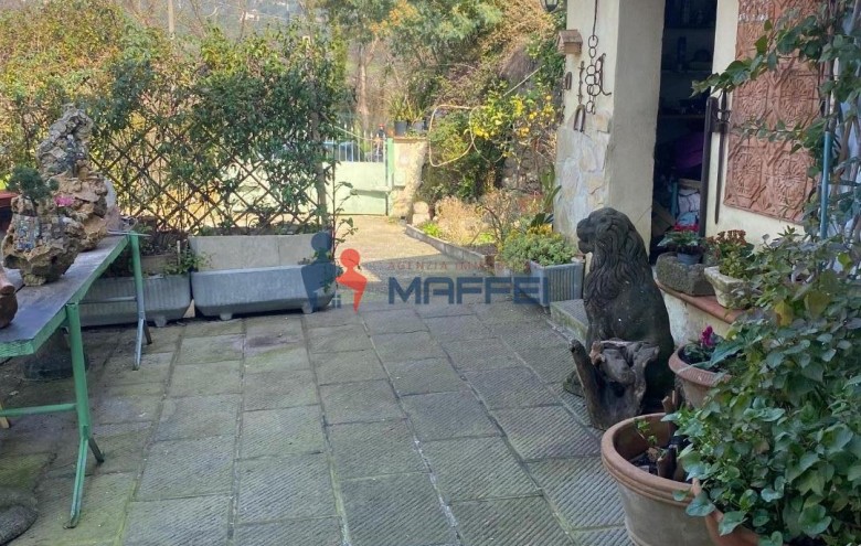 Rustico in vendita a Massarosa