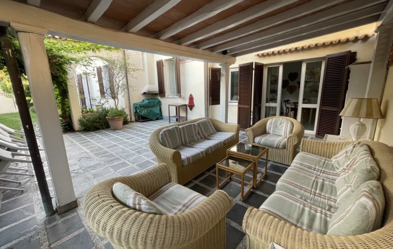 Villa singola in vendita a Pietrasanta