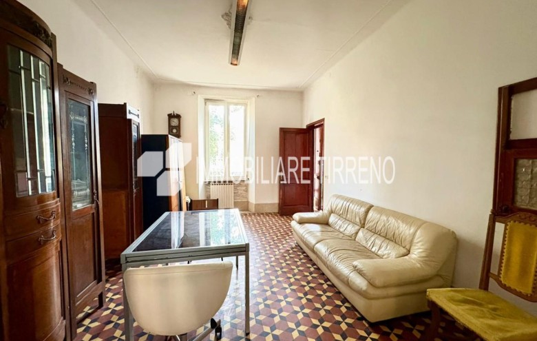 Villa singola in vendita a Massa