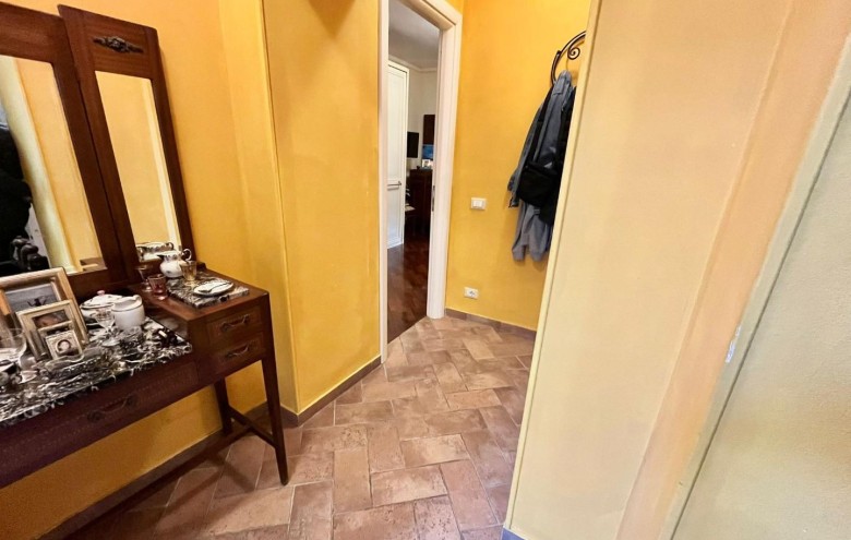 Appartamento in vendita a Massa