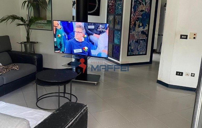 Villa singola in vendita a Viareggio