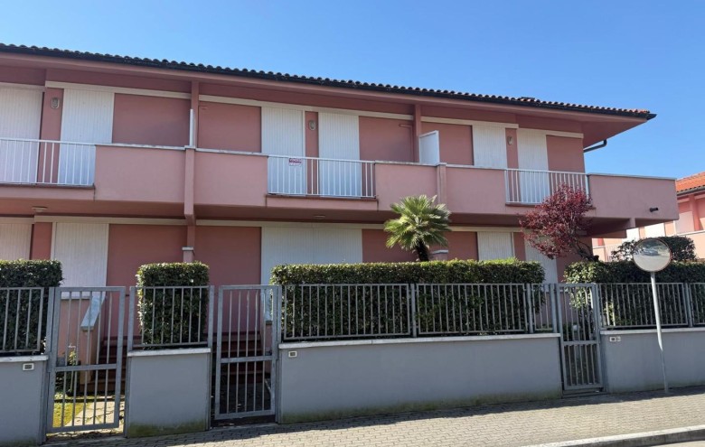 Villetta a schiera in vendita a Massa