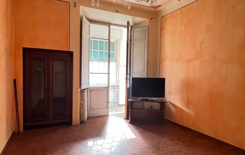 Appartamento in vendita a Massa