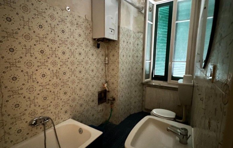 Appartamento in vendita a Massa