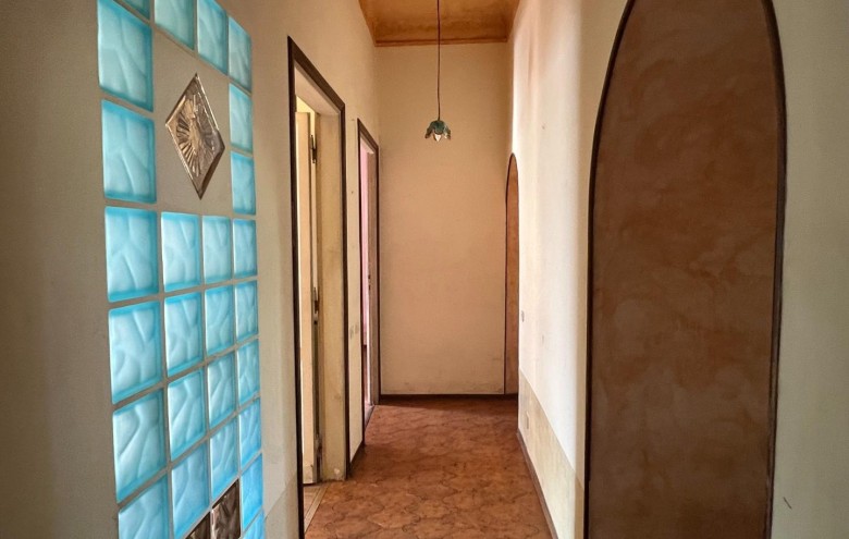 Appartamento in vendita a Massa