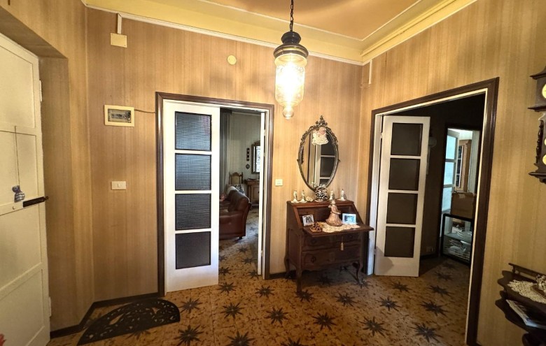 Appartamento in vendita a Massa