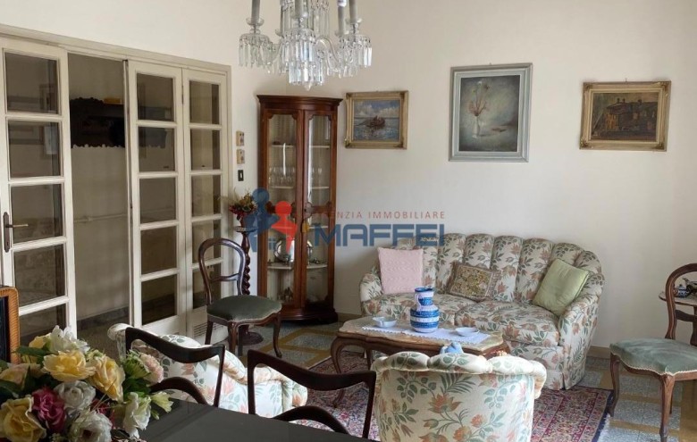 Appartamento in vendita a Viareggio