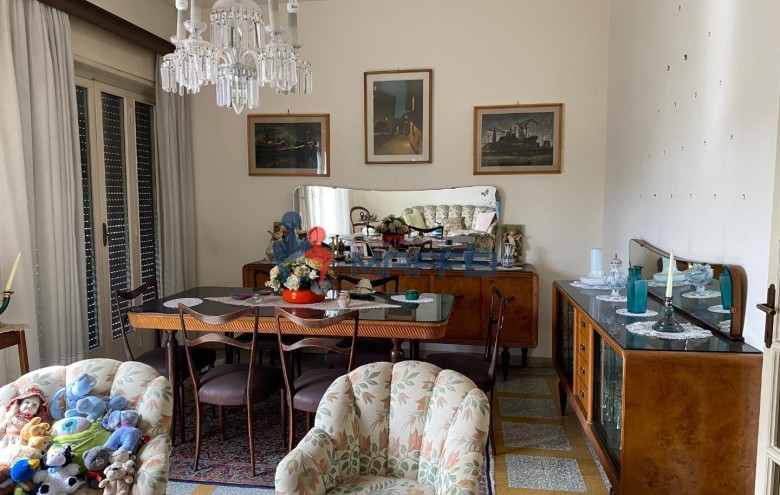 Appartamento in vendita a Viareggio