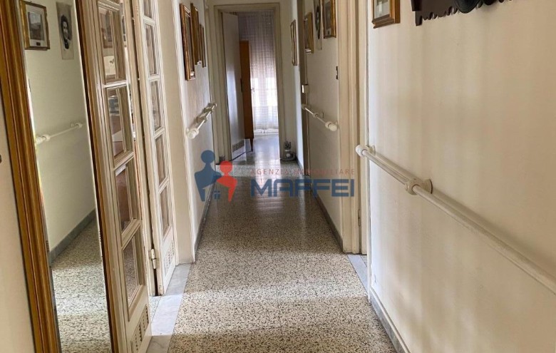 Appartamento in vendita a Viareggio