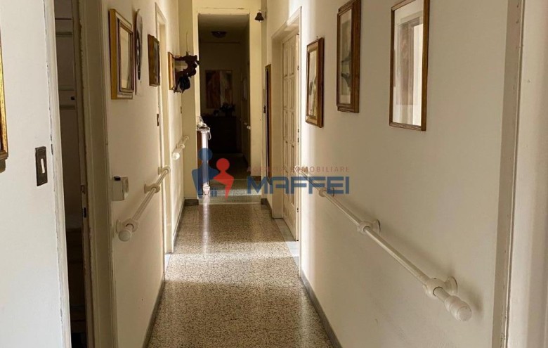 Appartamento in vendita a Viareggio