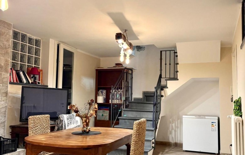 Villetta a schiera in vendita a Massa