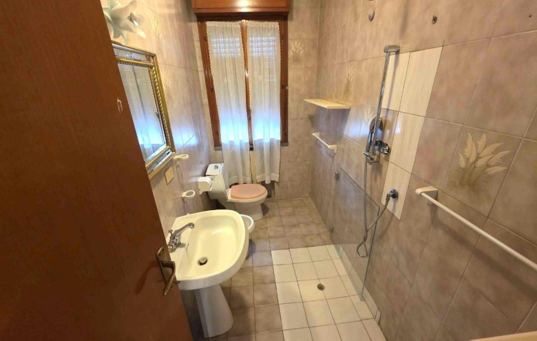 Appartamento in vendita a Massa