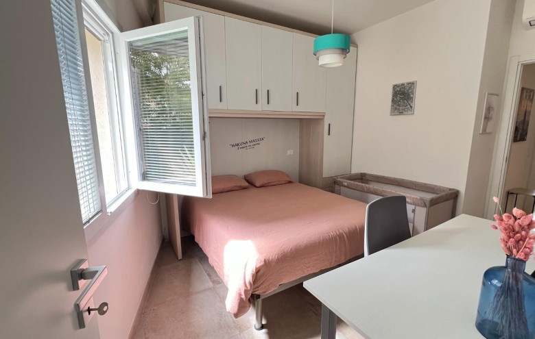 Appartamento in vendita a Montignoso