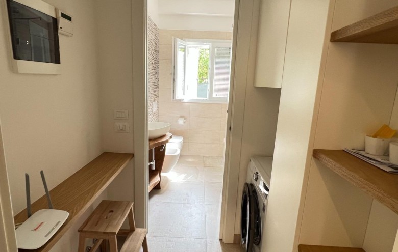 Appartamento in vendita a Montignoso