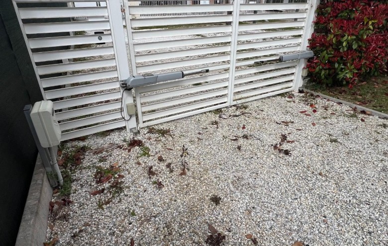 Appartamento in vendita a Montignoso