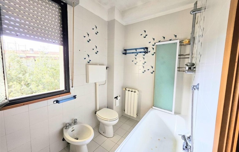 Appartamento in vendita a Massa