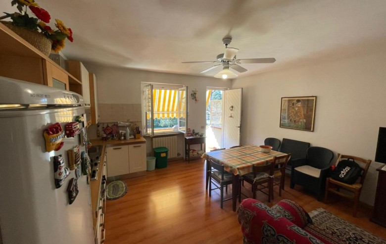 Appartamento in vendita a Massa