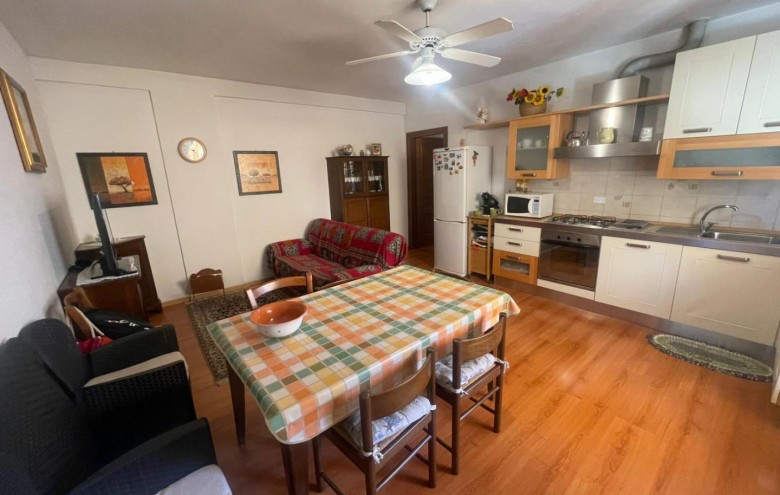 Appartamento in vendita a Massa