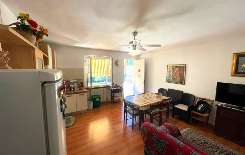 Appartamento in vendita a Massa