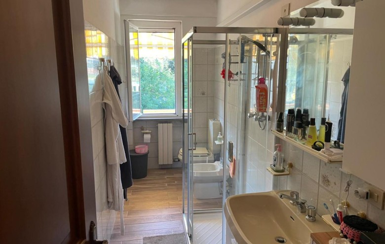 Appartamento in vendita a Massa