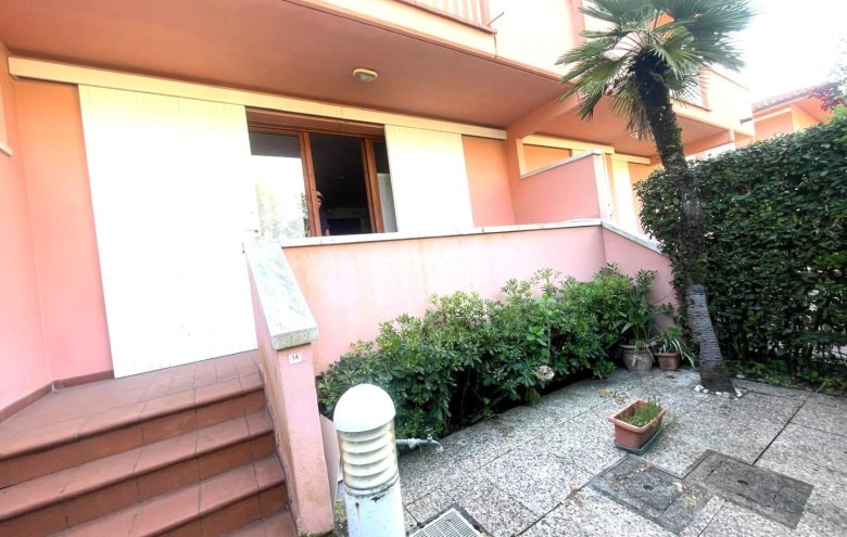 Villetta a schiera in vendita a Massa