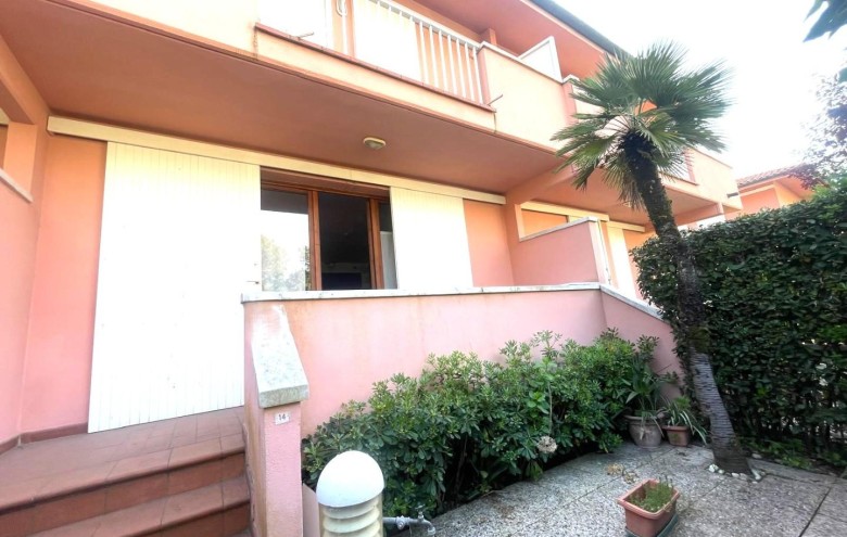 Villetta a schiera in vendita a Massa