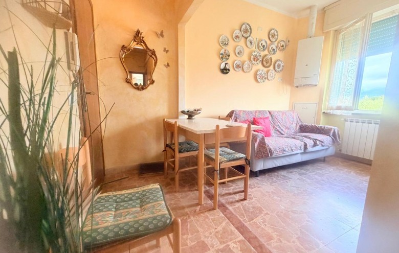 Appartamento in vendita a Massa