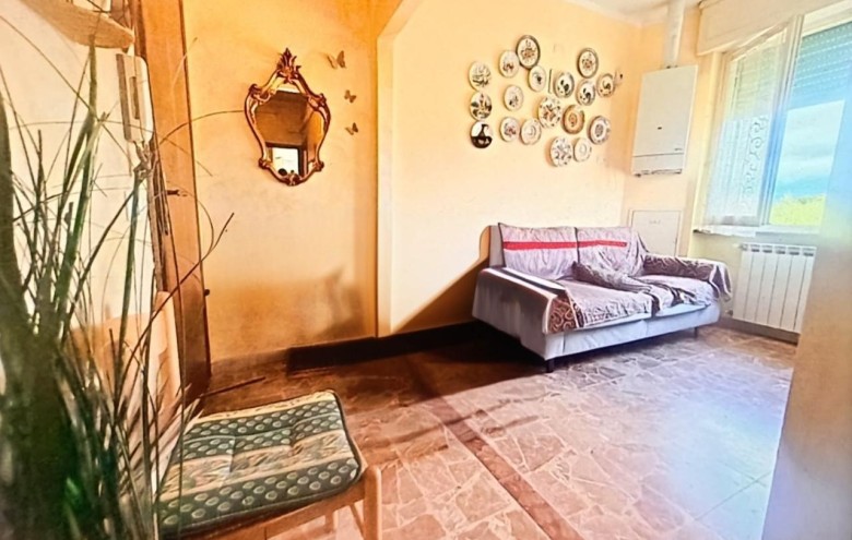 Appartamento in vendita a Massa