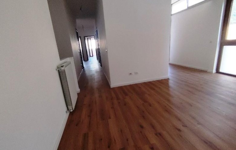 Appartamento in vendita a Massa