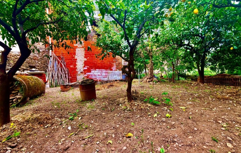 Villa singola in vendita a Massa