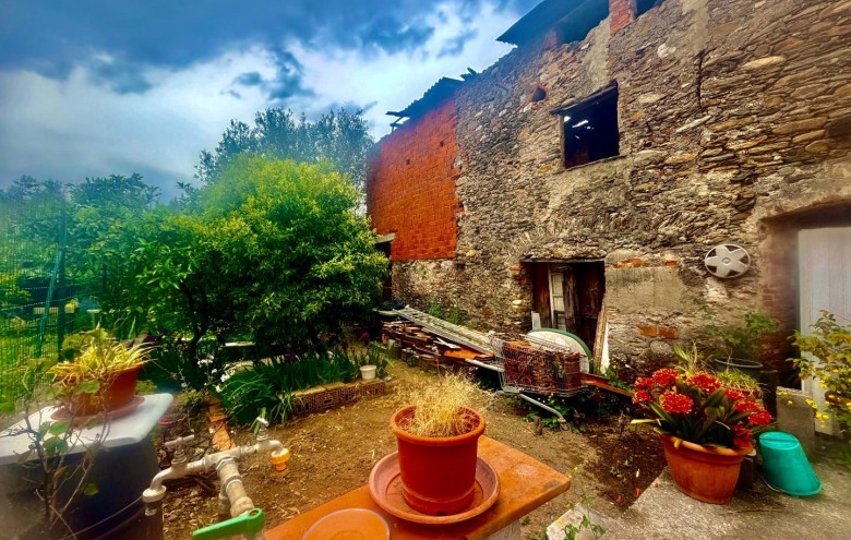 Villa singola in vendita a Massa