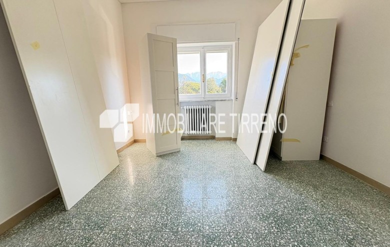 Appartamento in vendita a Massa